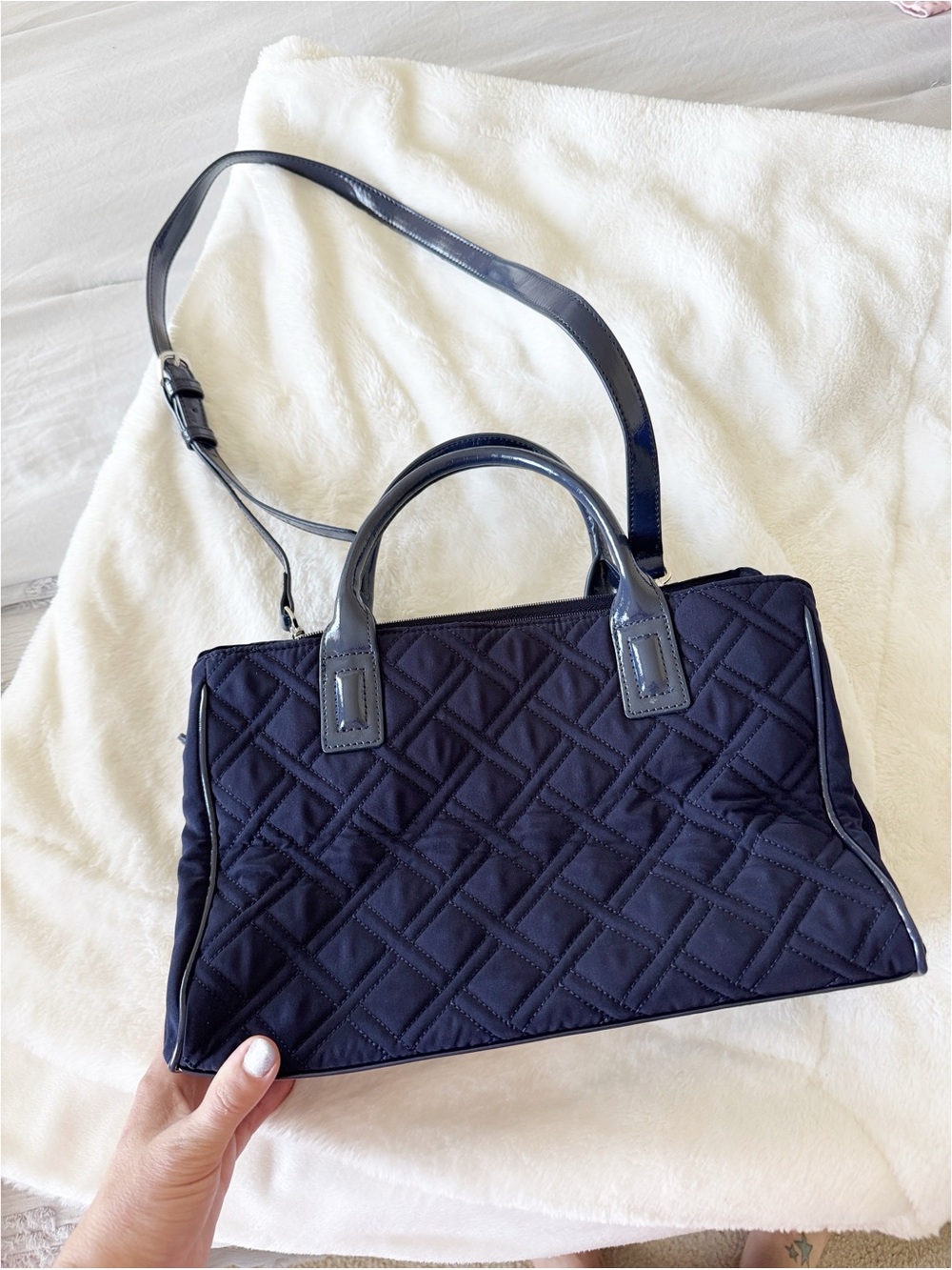Vera Bradley quilted navy blue satchel bag with removable crossbody strap - Picture 3 of 7